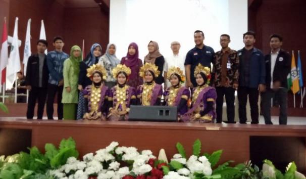 Gambar Milad Ke - 9, Forkeis UIN Alauddin Gelar Seminar Nasional